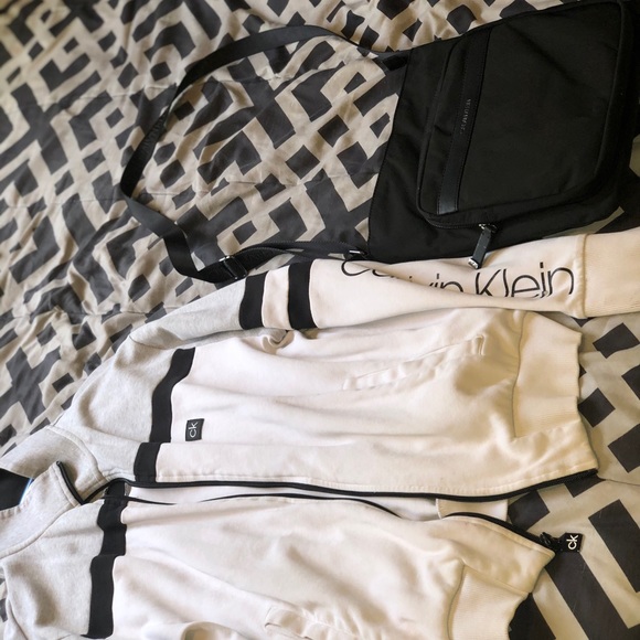 Calvin Klein set - Picture 8 of 9